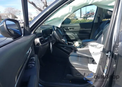 2024 Kia Telluride S z USA, uszkodzony, nr VIN 5XYP64GC3RG420122